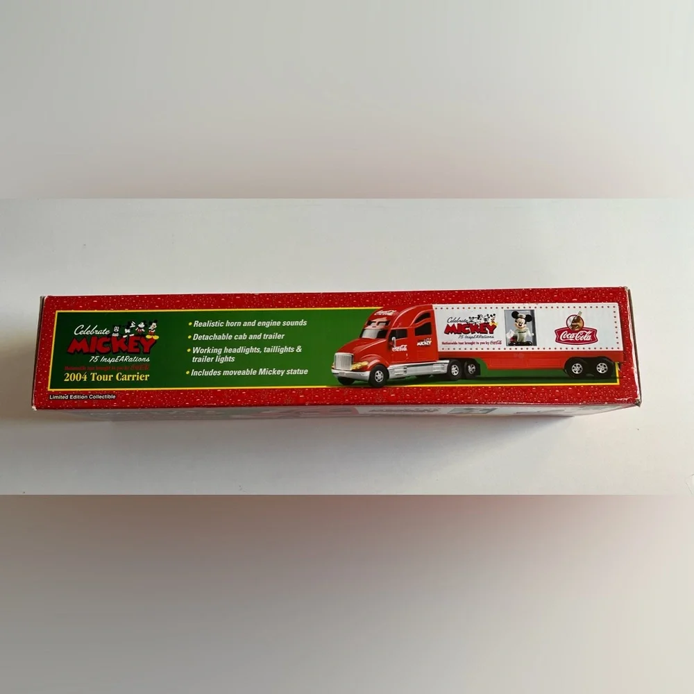 Coca-cola 2004 Tour Carrier Semi truck w/Mickey Statue SEMI 75th Anniversary